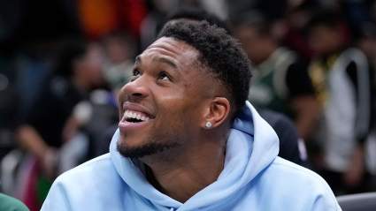 3-Team Mock Trade Lands Giannis on Knicks, Gets Wemby New Running Mate