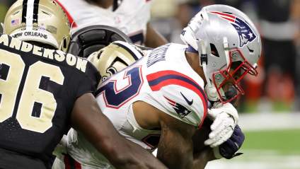 Patriots’ Vrabel Makes Admission on Struggling Run Game