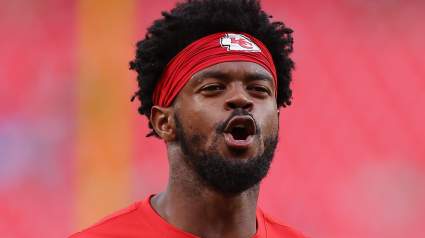 Chiefs Re-Sign Fan Favorite Playmaker to Cap Day 1 of Free Agent Legal Tampering