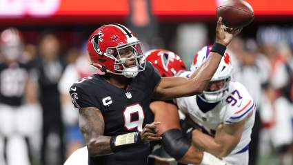 Falcons QB Michael Penix Jr. Appears to Suffer Arm Injury in Win Over Bills