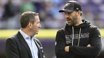 Ex-$97 Million 2-Time Super Bowl Champ Threatens to End Retirement for Eagles: Report