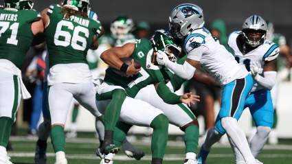 Aaron Glenn Sends Message on Benching Jets QB Justin Fields