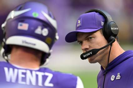 Vikings News: Minnesota Inks Former MVP-Candidate QB