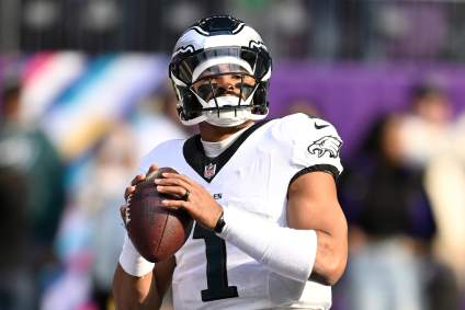 Eagles Owner Jeffrey Lurie Sends Strong Message on Jalen Hurts Before Giants Game