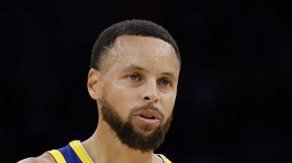 Warriors’ Stephen Curry Takes Another Step Toward NBA History