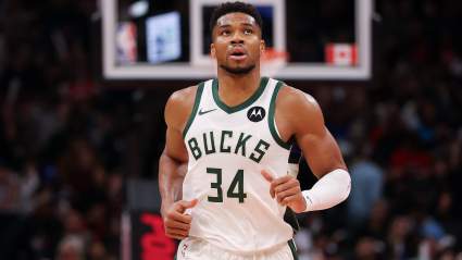 Giannis Antetokounmpo’s Teammates React After Bucks Star Makes History