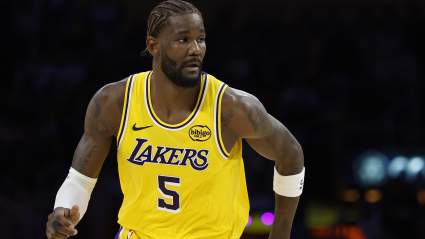 Lakers’ Teammates Unleash Unique Tactic Sparking Deandre Ayton’s Best Game