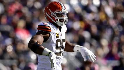 Browns Myles Garrett Being Recruited to AFC Contender by Ex-Champ