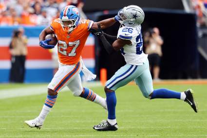 Broncos Receive Concerning Update on JK Dobbins’ Injury Status