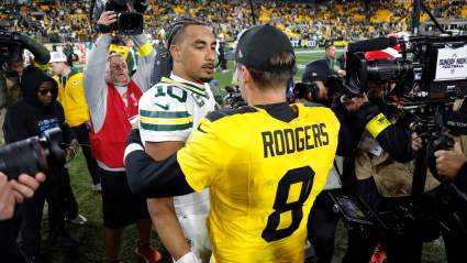 Steelers’ Aaron Rodgers Offers No Details on Jersey Exchange With Jordan Love