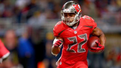 Former Buccaneers 2-Time Pro Bowl Running Back Dead at 36