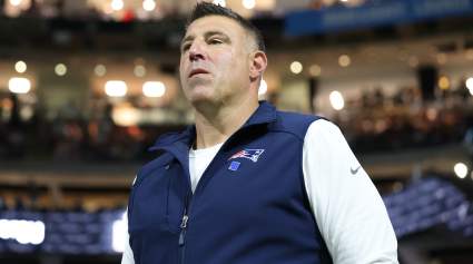 Patriots Lose Mike Vrabel ‘Favorite’ Edge Rusher to AFC Rival