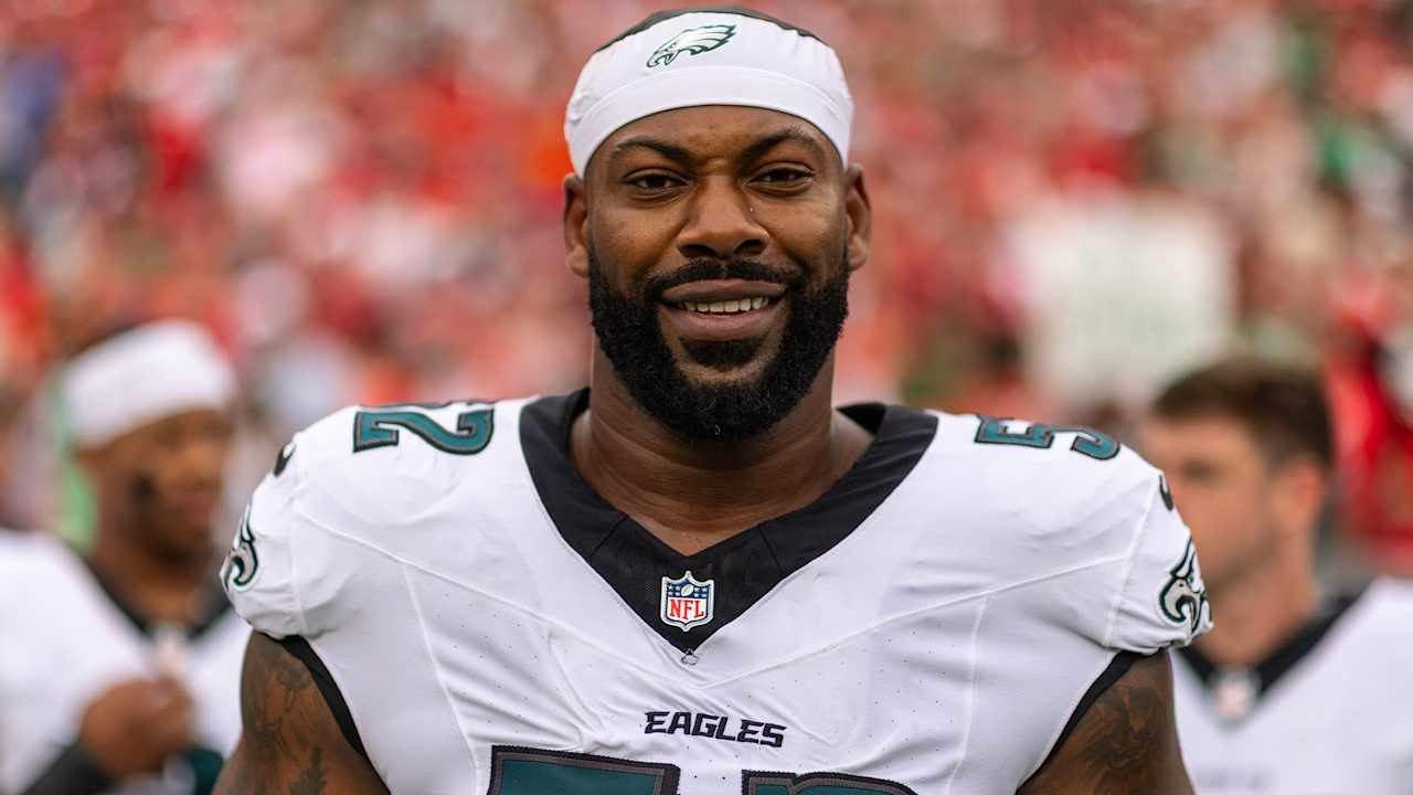 Ex-Eagles player urged to reverse shocking NFL retirement; here’s what experts say.