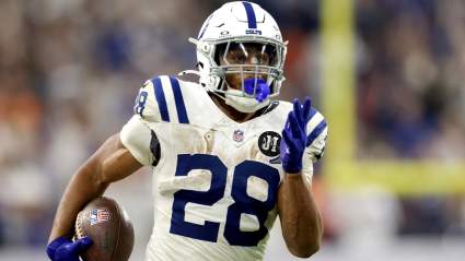 Raiders Receive Blunt Message on Colts’ Jonathan Taylor