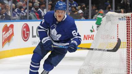Maple Leafs Coach Makes Feelings Clear on David Kampf’s Future