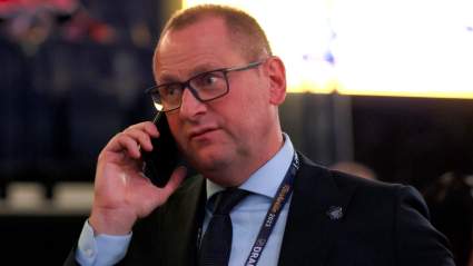 Analyst Urges Maple Leafs to Pursue $32M Star Forward in Blockbuster Move