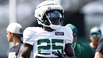 Bears Eyeing Former NCAA TDs Leader Amid D’Andre Swift Injury Concerns