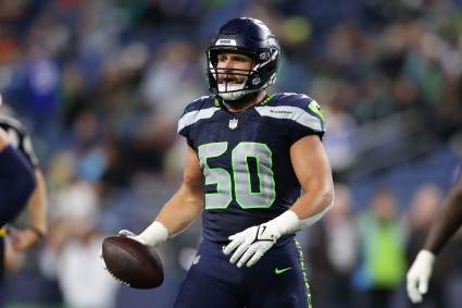 Seahawks Turn to Practice-Squad Linebacker in Emergency — and He Steals the Show vs Titans