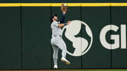 Detroit Brings Back Veteran Outfielder on Savvy New Contract