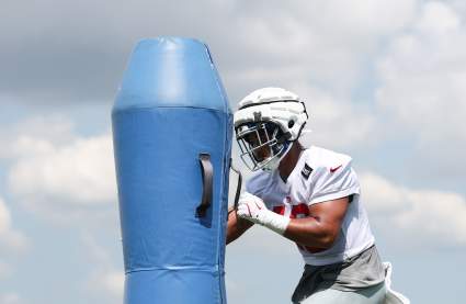 Injury-Plagued Giants Reunite With Undrafted Free Agent Linebacker