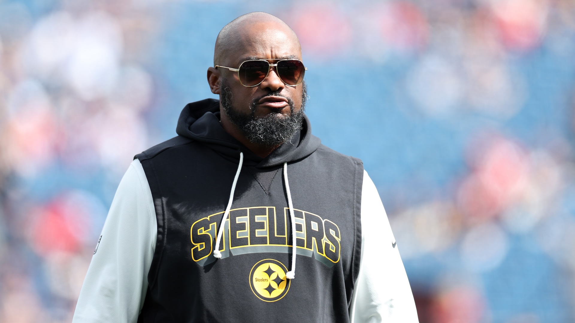 Mike Tomlin Delivers 4 Words on Aaron Rodgers's Play After Lopsided  Chargers Loss - Heavy Sports