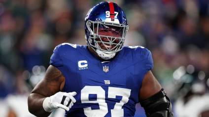 Giants Coach Defends Dexter Lawrence After Harsh Carl Banks Comments