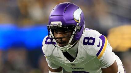 Vikings Sign Veteran CB to Replace Former 1st-Round Pick