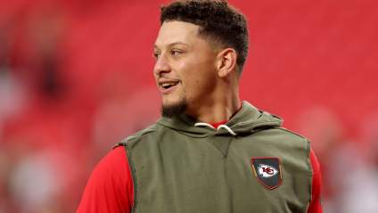 Chiefs QB Patrick Mahomes Celebrates $130,000 Announcement
