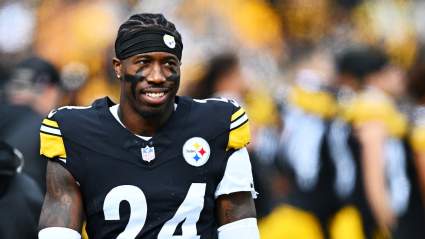 Steelers Joining Sweepstakes to Sign Former Rising Star CB: Report