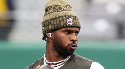 Browns QB Shedeur Sanders Gets Bad News Ahead of Ravens Game