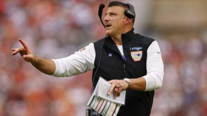 Patriots’ Mike Vrabel Offers Fiery Response to Titans Trade Report That Grabbed Attention