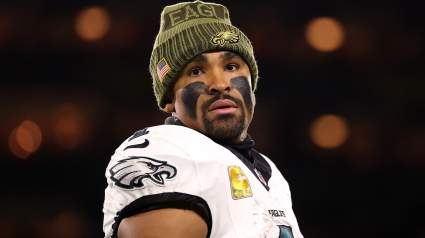 Analyst Suggests Bold Tanner McKee Test to Diagnose Eagles’ Offensive Problems