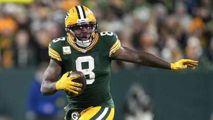 Packers Get Good News on Josh Jacobs’ Knee Injury