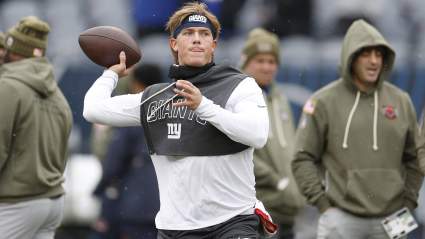 Giants Predicted to Choose Jaxson Dart, Mike Kafka Plan for Next Head Coach