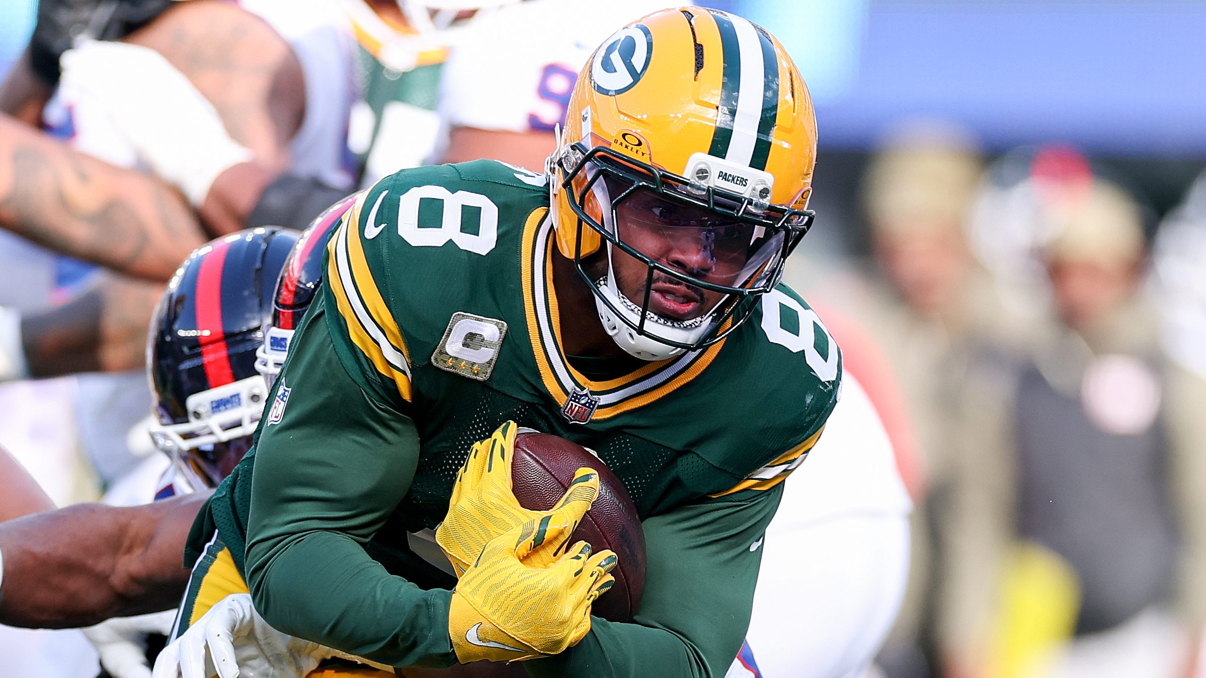 Packers 'Concerned' on Josh Jacobs After Knee Injury - Heavy Sports