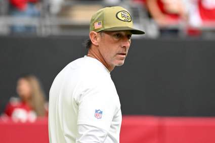 49ers’ Kyle Shanahan Sends Clear Message to Renardo Green on Penalty After Benching