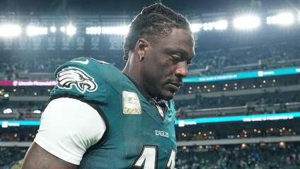 Eagles Star Misses Practice With Bizarre Injury Ahead Of Bills Game