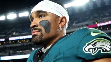 Caleb Williams Has Notable Comments on Jalen Hurts Ahead of Eagles–Bears Game