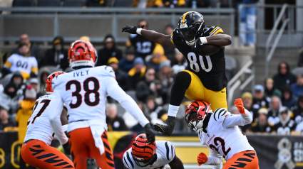 Steelers Receive Warning on Possible Darnell Washington Extension