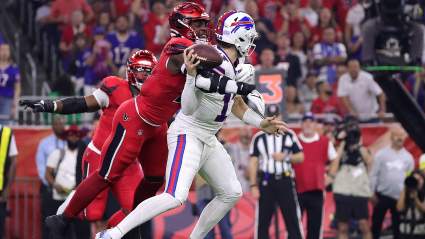 Texans Team Captain Makes Bold Claim After 8-Sack Night vs Bills’ Josh Allen