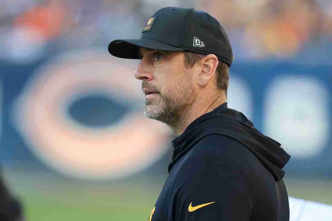 Steelers Get Strong Message From Aaron Rodgers Before Bills Showdown
