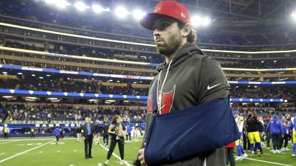 NFL Insider: Buccaneers QB Baker Mayfield ‘Will Miss Time’ After Injury