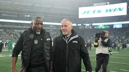 Aaron Glenn Delivers Fiery Message After Jets Win Over Falcons