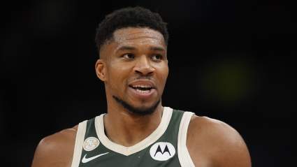 Scouts Say Bucks Are Contenders If They Keep Giannis Antetokounmpo
