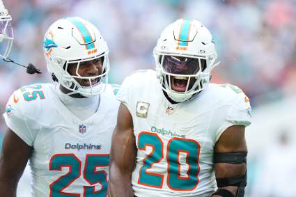 Dolphins LB Wins AFC Defensive Player of the Week again