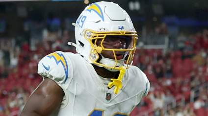 Giants Sign Ex-Chargers Rookie Ahead of Week 13 Patriots Clash