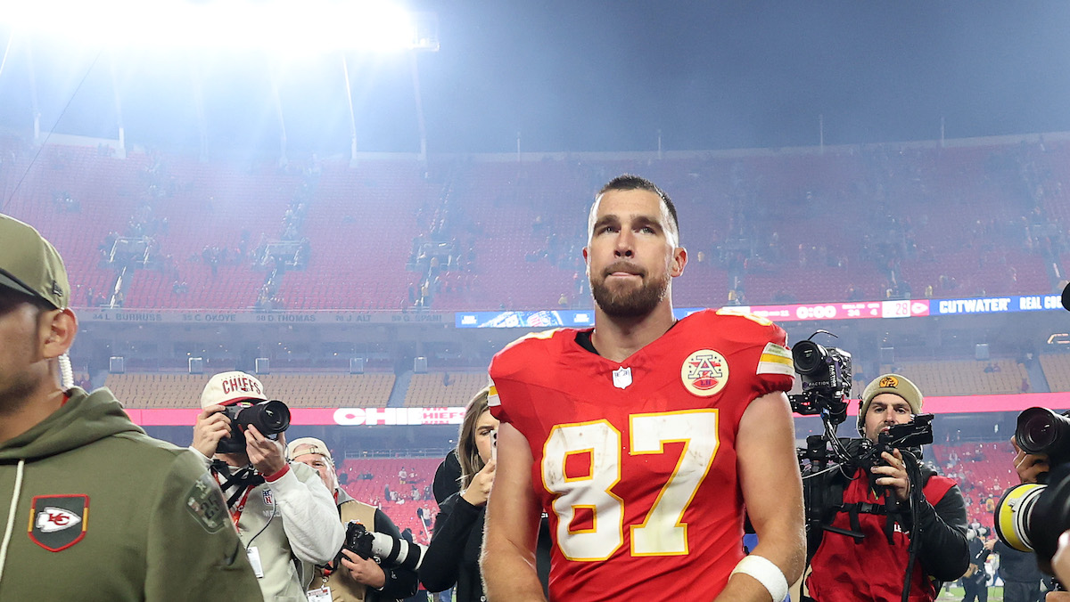 Chiefs Predicted to Add 6-Foot-3, 245-Pound Kelce Replacement