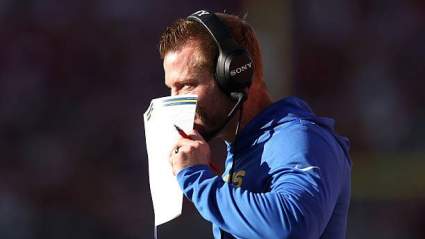 Rams Urged To Resign This Defensive Starter