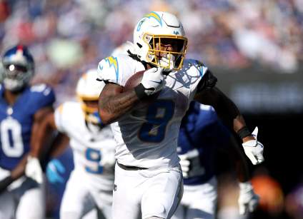 Chargers Get Final Update on RB Omarion Hampton Before Raiders Game