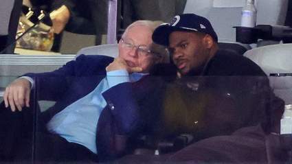 Jerry Jones Sends 7-Word Message Directly to Micah Parsons After ACL Injury